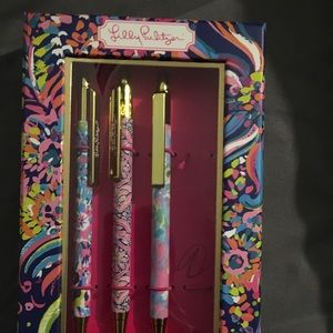 Lilly Pulitzer pen set of 3